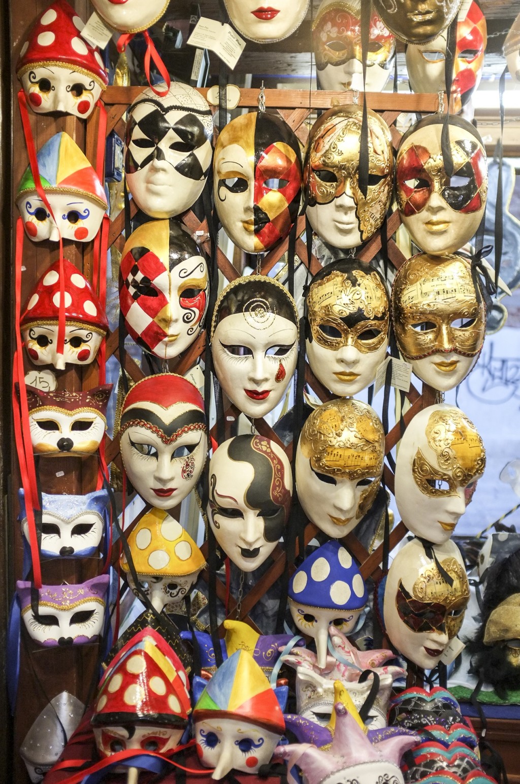Mascara veneciana Lui