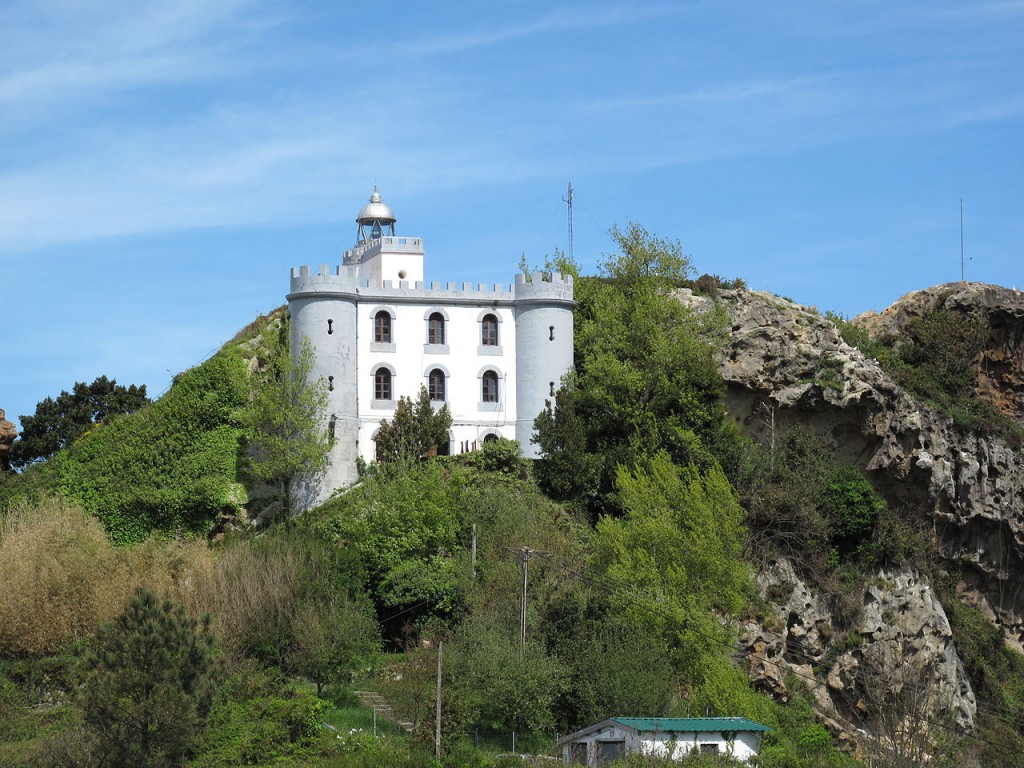 Los faros, ‘salvavidas’ de la costa 32