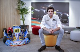 Carlos Sainz: "Mi madre es la verdadera heroína de todo esto"