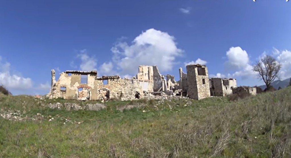 Pueblos abandonados para encontrarse 4