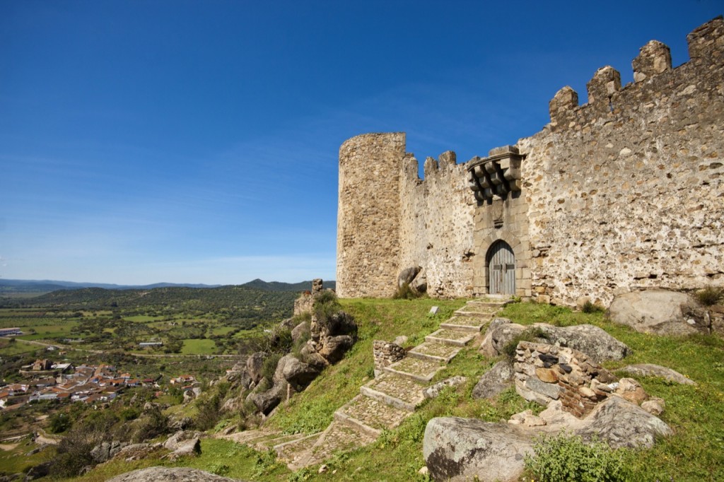 Pueblos con encanto y brujas