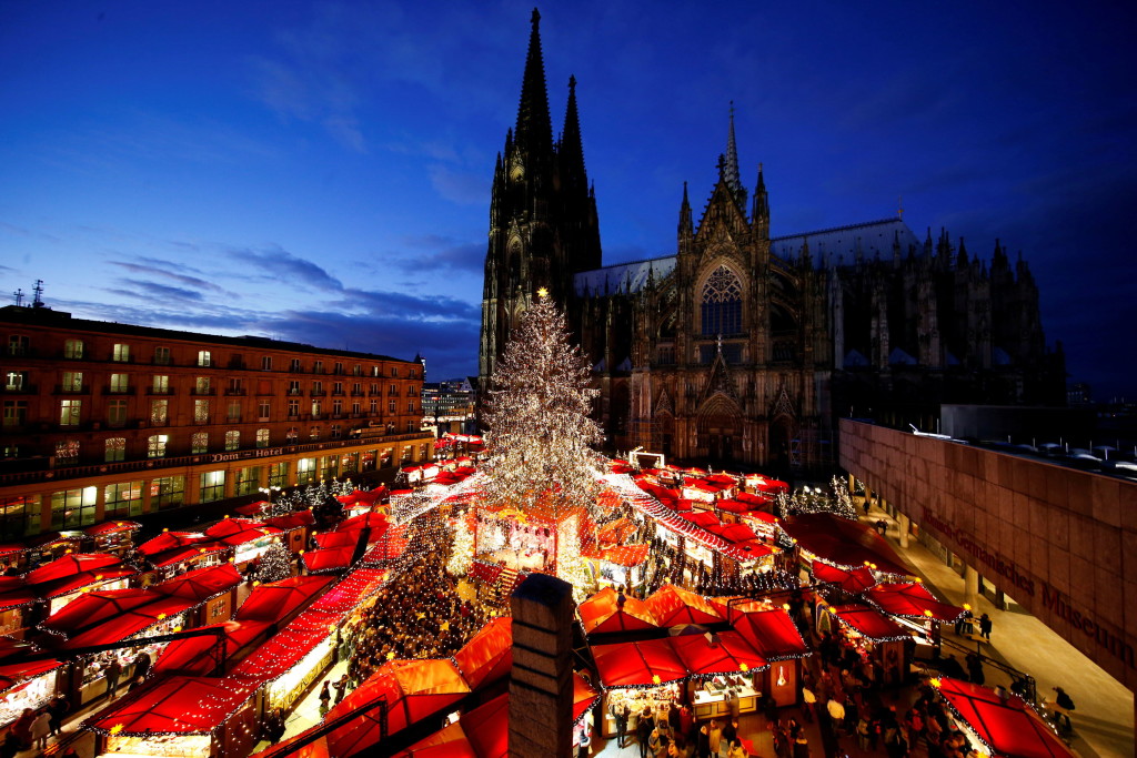 Ciudades que iluminan la Navidad 2