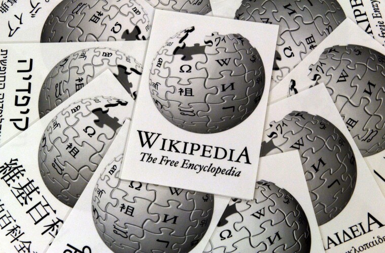 Wikipedia, 20 años de consultas en línea