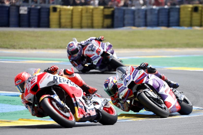 Clásicos en el Circuito de Madrid Jarama-RACE 3