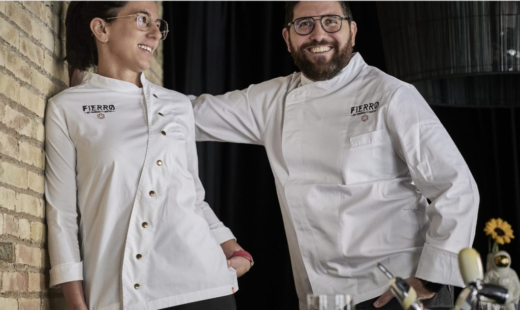 Parejas cocinadas a fuego lento 1