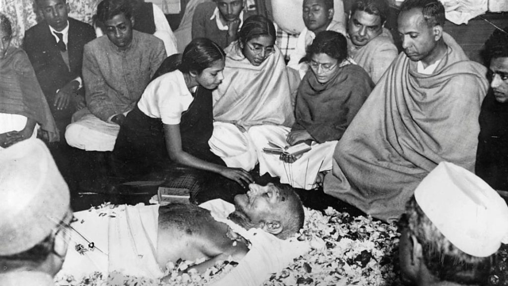 Gandhi, el alma de la paz al que mató la violencia 3
