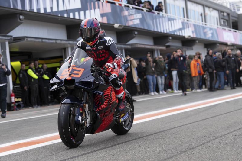 Banderazo de salida en el Jarama-RACE 3