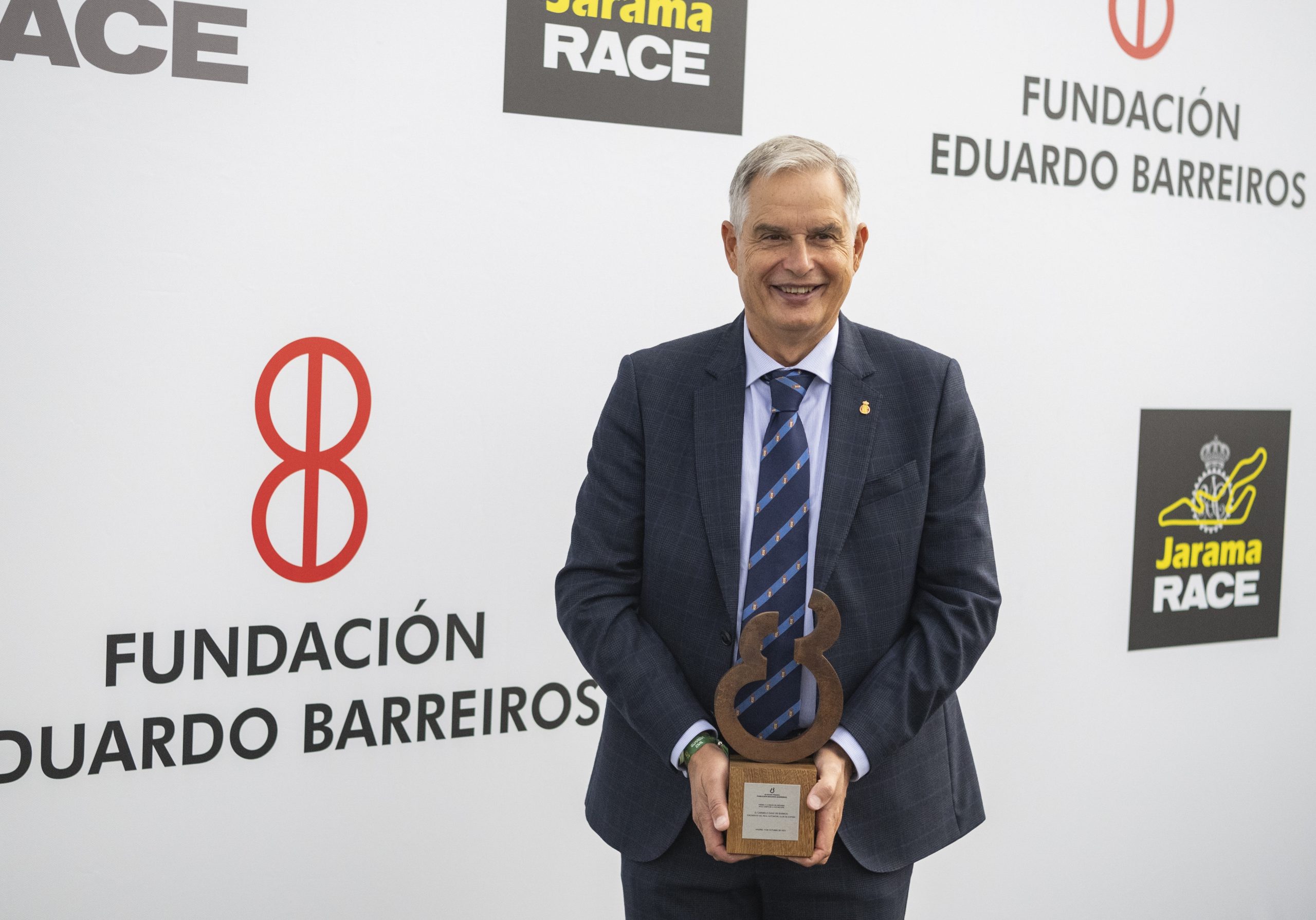 El presidente del RACE, Premio Fundación Eduardo Barreiros - RACE