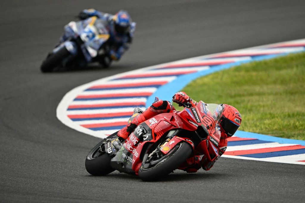 La competición regresa al Jarama-RACE 3