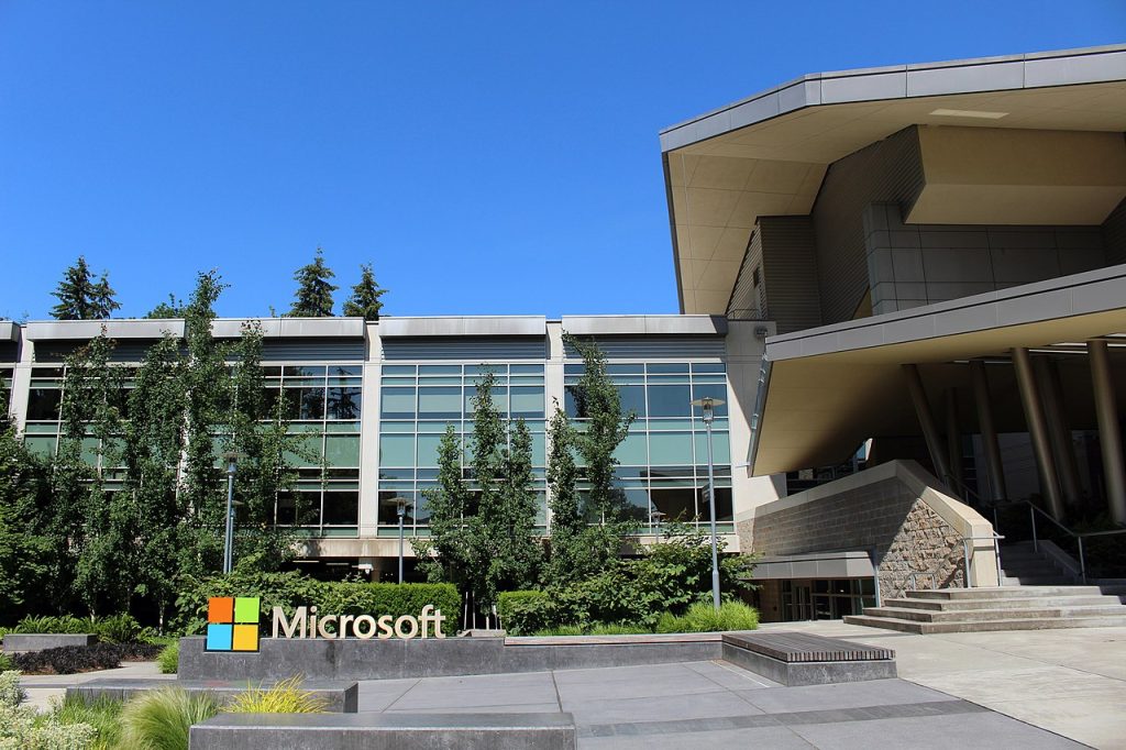 Microsoft, medio siglo del gigante del software 3