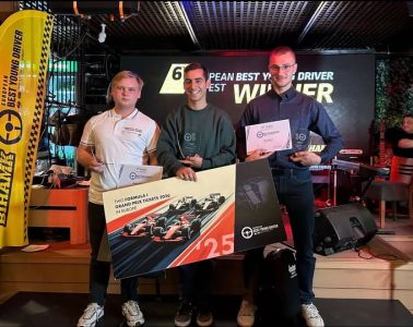 Ángel Cámara, representante del RACE, mejor conductor joven europeo 2025