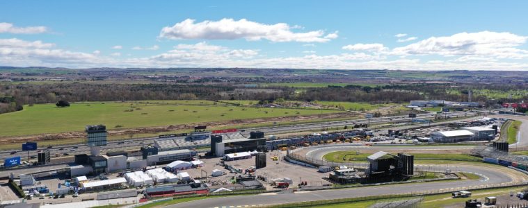 Turismo y motorsport en el Jarama