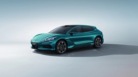 Denza 9 GT