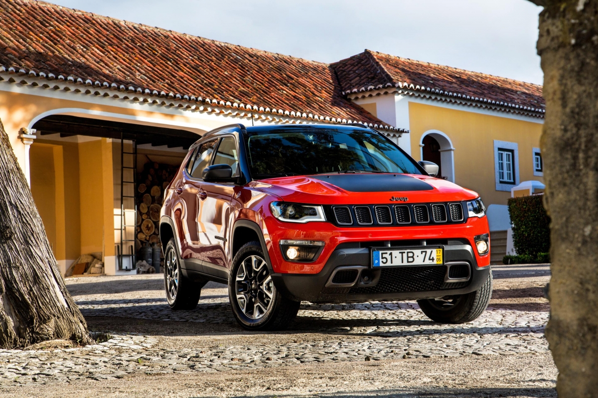 Jeep-Compass-Trailhawk--22-76