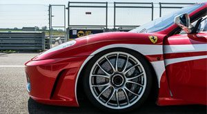 Ferrari en Autodromo de Modena
