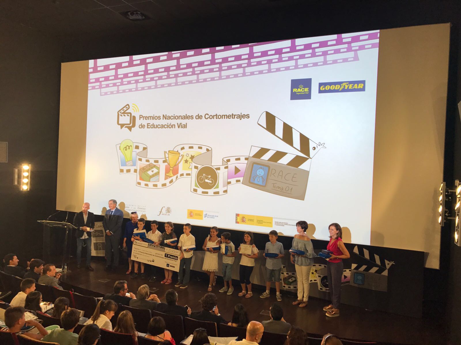 1er premio: Premios de Cortometrajes de educación vial