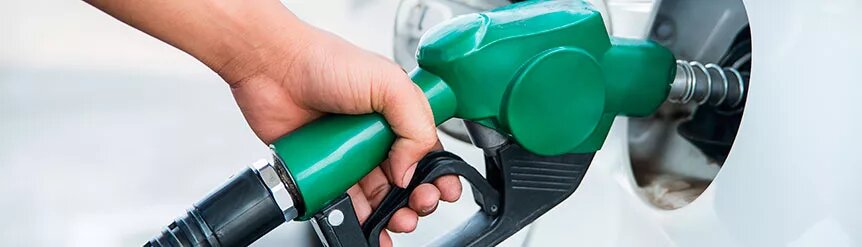 7 trucos para ahorrar gasolina y hacer una conducción eficiente | RACE