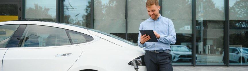 Mantenimiento coche híbrido