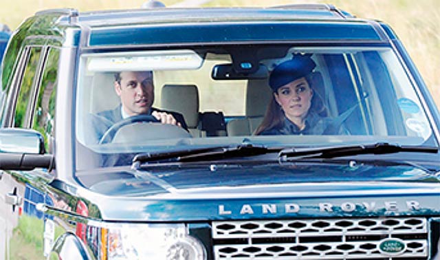 Guillermo y Kate en su Range Rover discovery